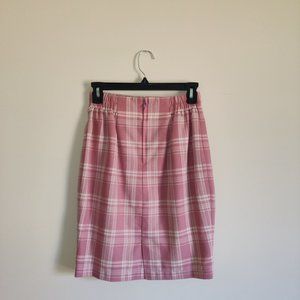 Pink plaid skirt, size M, elastic waist